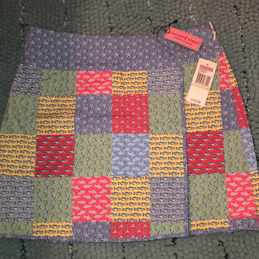 Vineyard vines patchwork skirt size 4 never worn